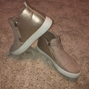 High top glittery sneakers